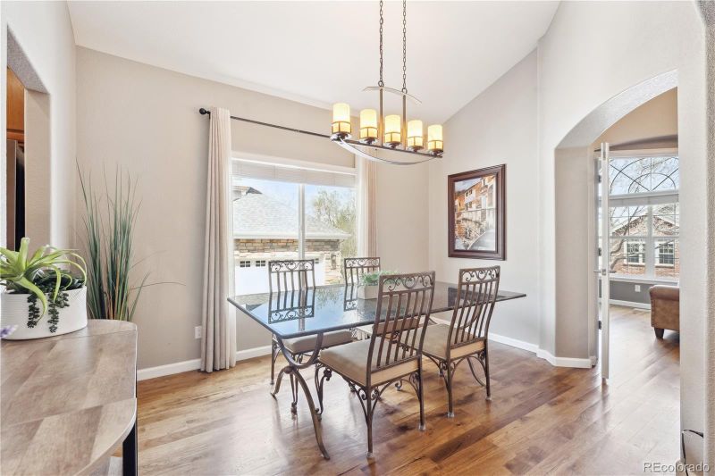 7141 S Versailles St, Aurora, CO 80016