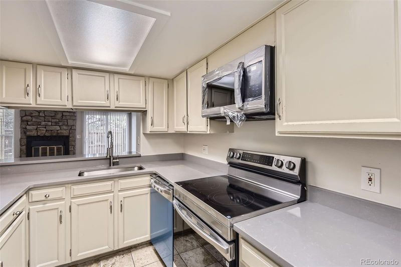 1639 S Ivory Cir #C, Aurora, CO 80017