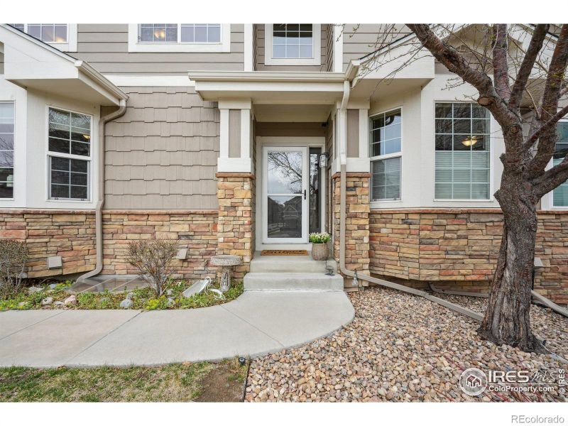 13731 Stone Cir #101, Broomfield, CO 80023