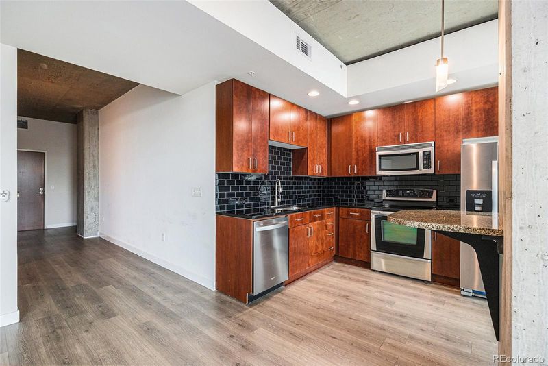 1700 Bassett St #802, Denver, CO 80202