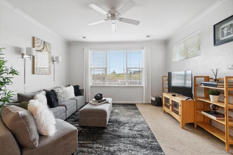 1761 S Buchanan Cir, Aurora, CO 80018