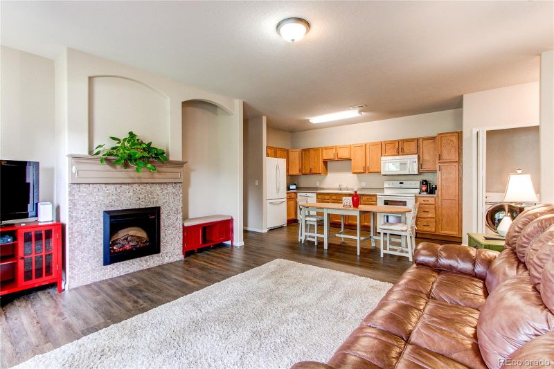 22920 E Roxbury Dr #H, Aurora, CO 80016