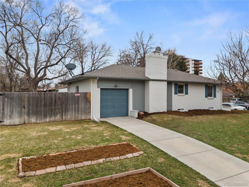 2600 S Cherry St, Denver, CO 80222