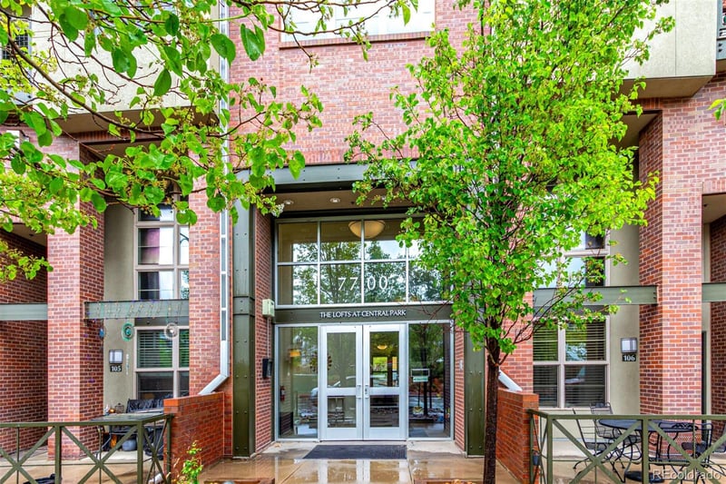 7700 E 29th Ave #405, Denver, CO 80238