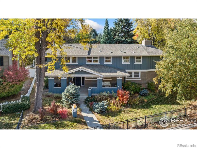717 Dartmouth Trl, Fort Collins, CO 80525