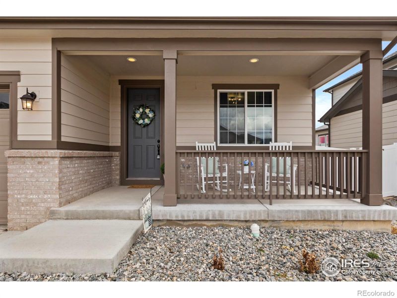 1607 Illingworth Dr, Windsor, CO 80550