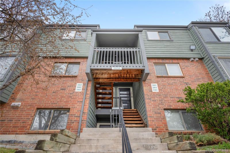 3656 S Depew St #102, Denver, CO 80235