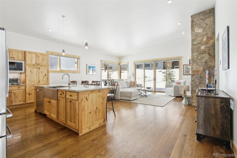 33 Hargrove Way, Silverthorne, CO 80498
