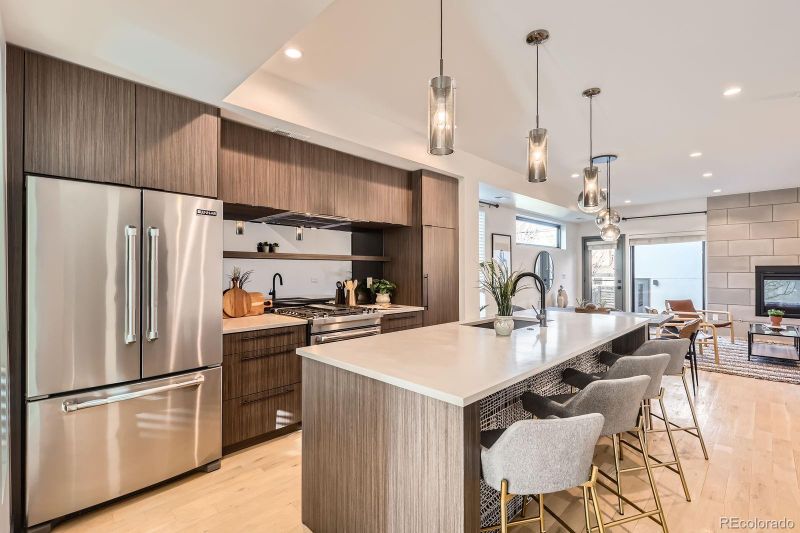 1660 Utica St, Denver, CO 80204