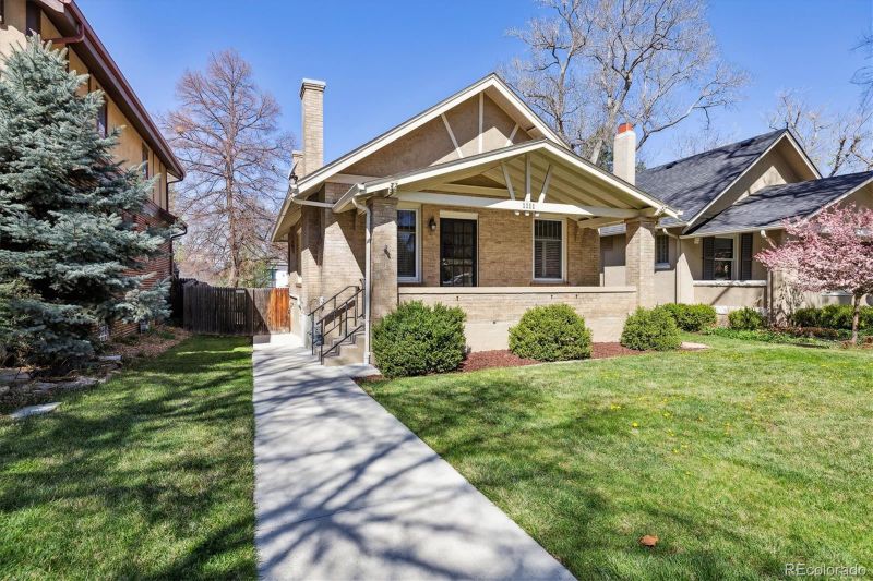 1111 S Corona St, Denver, CO 80210