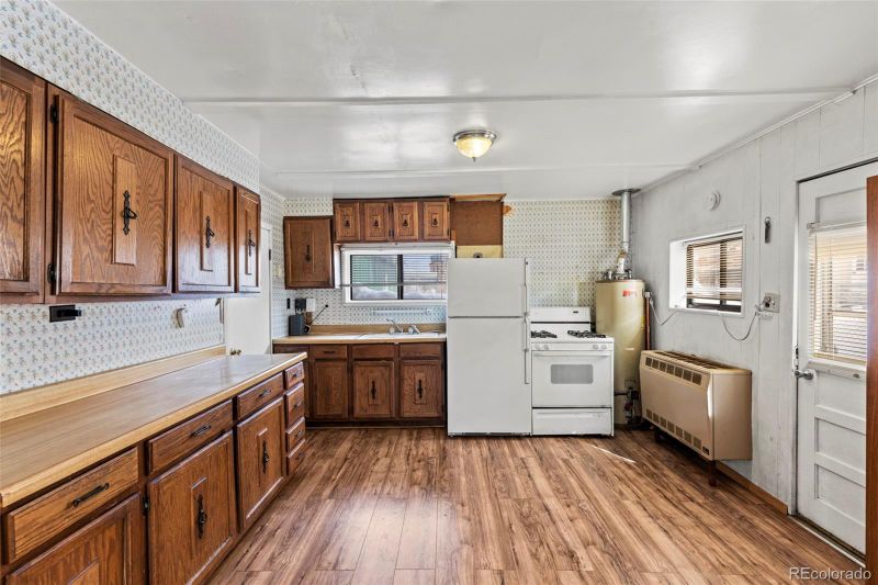 116 E 12th St, Leadville, CO 80461