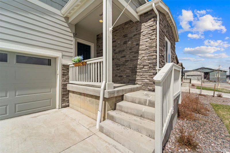 5039 Lumos Ln, Castle Rock, CO 80104
