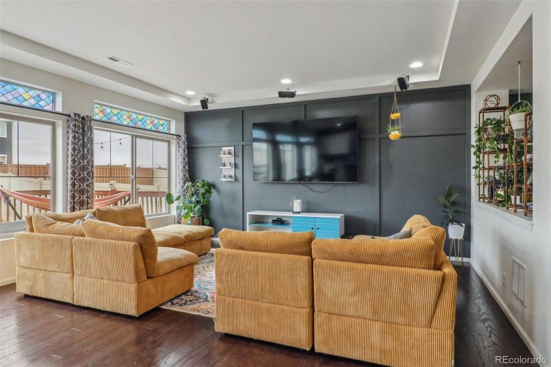 18108 E 52nd Ave, Denver, CO 80249