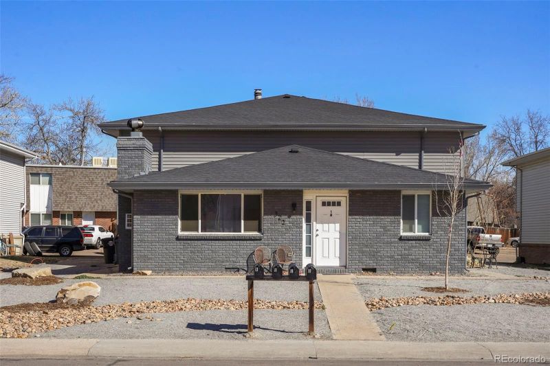 322 21st Ave, Longmont, CO 80501