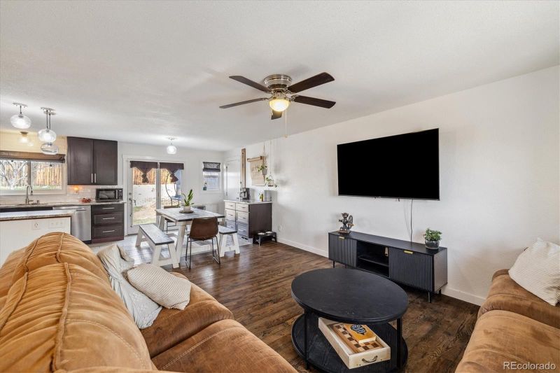 1049 Lilac St, Broomfield, CO 80020