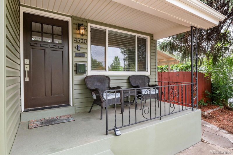 4520 S Delaware St, Englewood, CO 80110