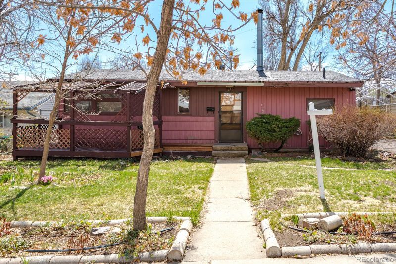 160 Cragmore St, Denver, CO 80221