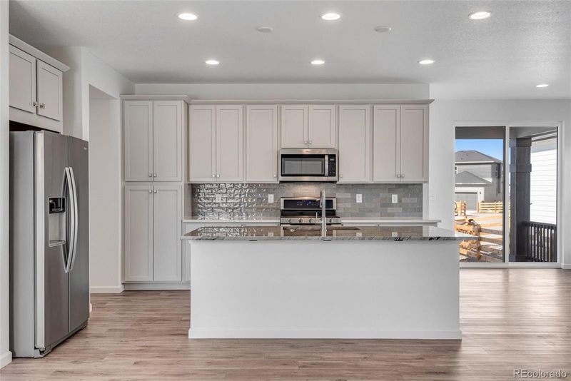 17841 Parkside Dr N, Commerce City, CO 80022