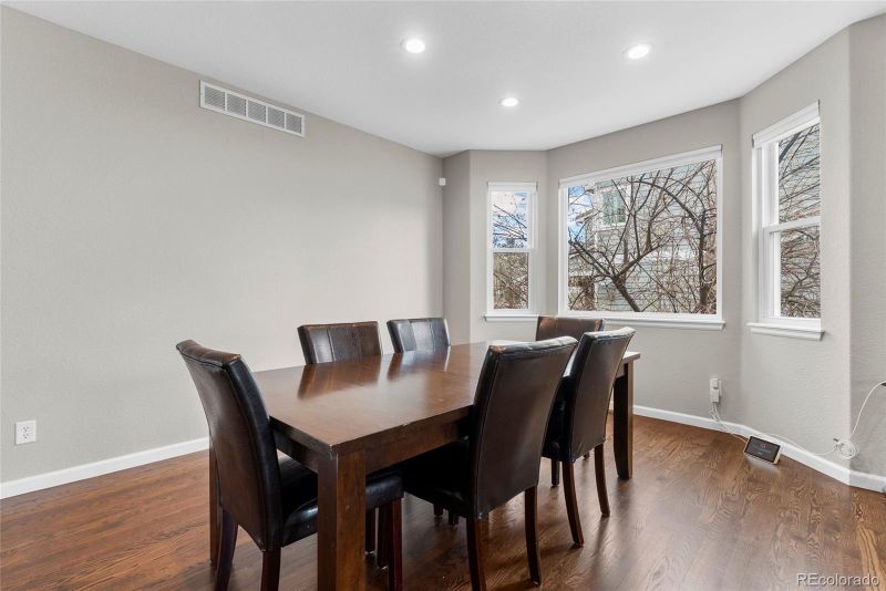 6041 S Salida Ct, Aurora, CO 80016