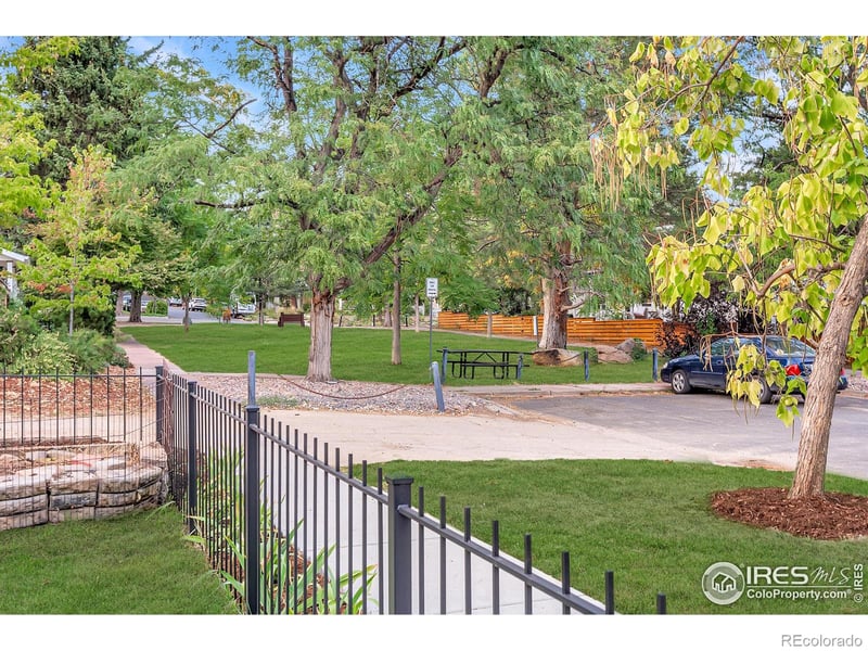 1741 Pine St, Boulder, CO 80302