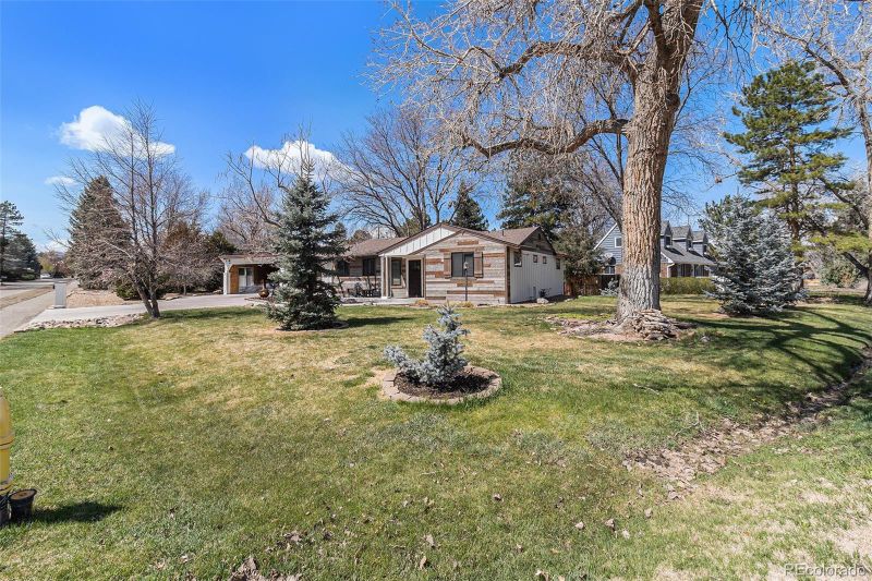 10601 W 78th Ave, Arvada, CO 80005