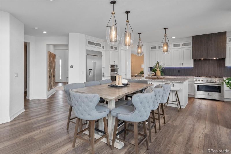 16202 W 95th Ln, Arvada, CO 80007