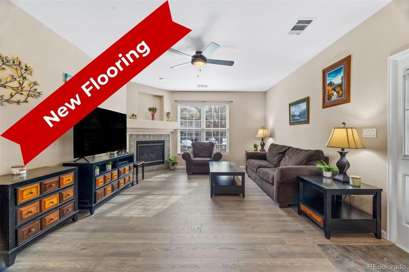 4084 S Crystal Cir #104, Aurora, CO 80014