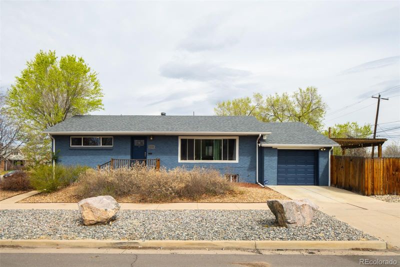 2401 E 35th Ave, Denver, CO 80205
