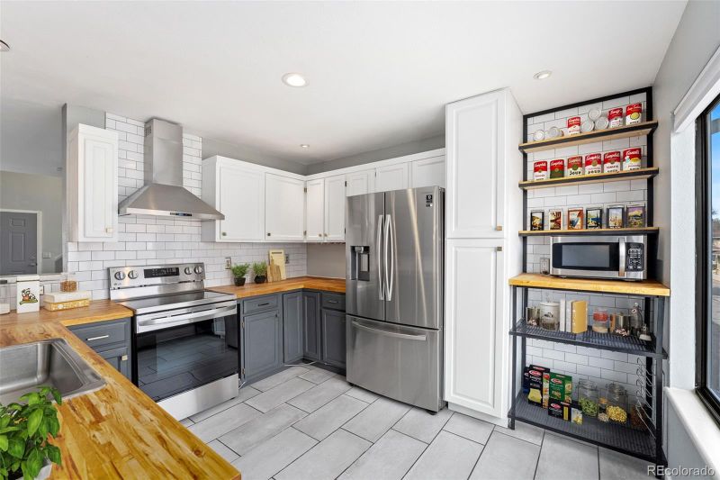 8755 W Cornell Ave #14-5, Lakewood, CO 80227