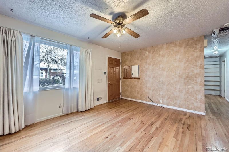 11536 Fowler Dr, Northglenn, CO 80233