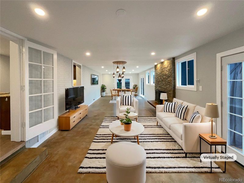 6757 Lee St, Arvada, CO 80004