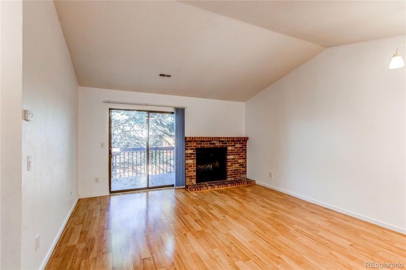 2261 S Buckley Rd #202, Aurora, CO 80013
