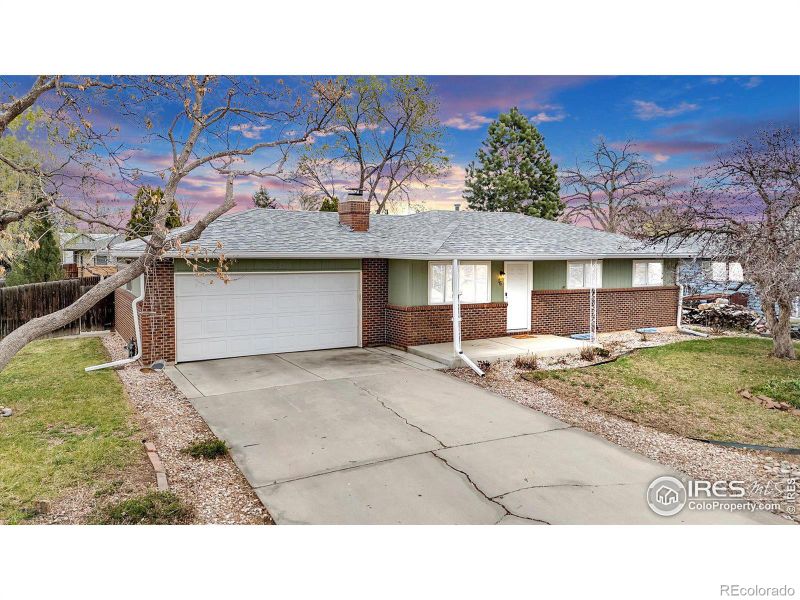 16 Texas Ln, Longmont, CO 80501
