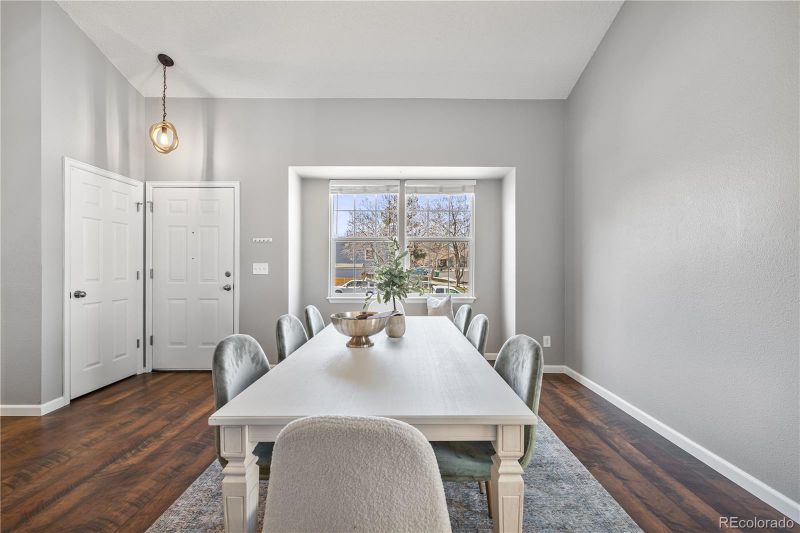 4252 S Halifax Way, Aurora, CO 80013