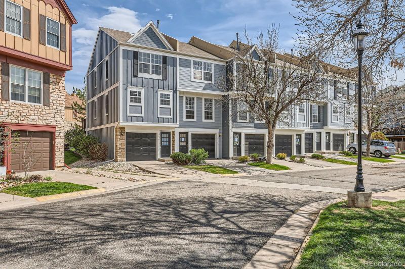 12018 E Tennessee Dr, Aurora, CO 80012