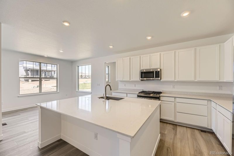 15123 W Dequesne Ave, Morrison, CO 80465