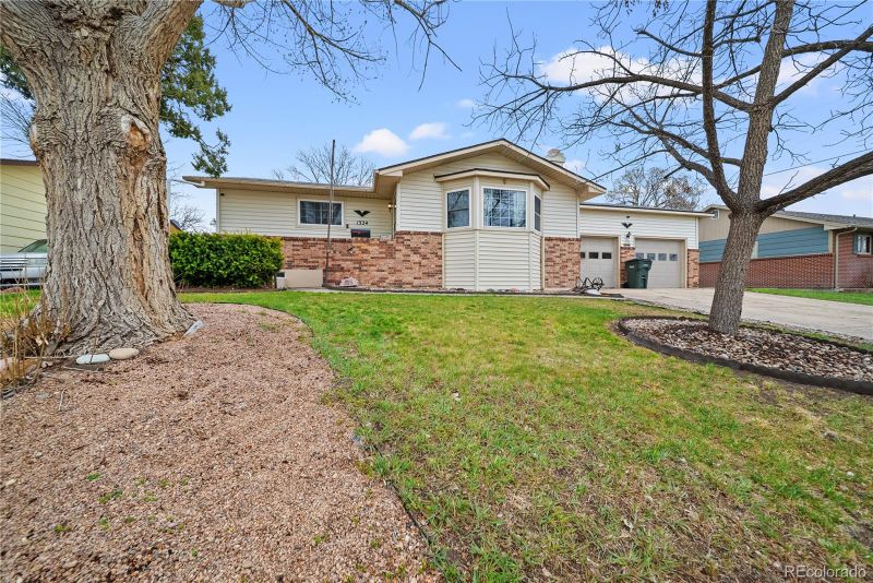 1324 Coolidge St, Sterling, CO 80751