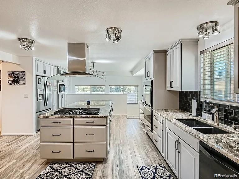 9910 Ammons Cir, Westminster, CO 80021