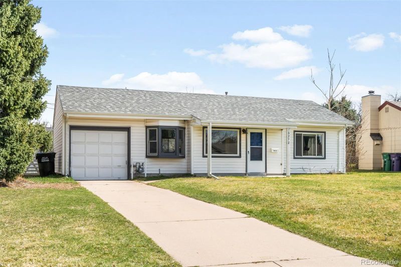 5272 E Dartmouth Ave, Denver, CO 80222