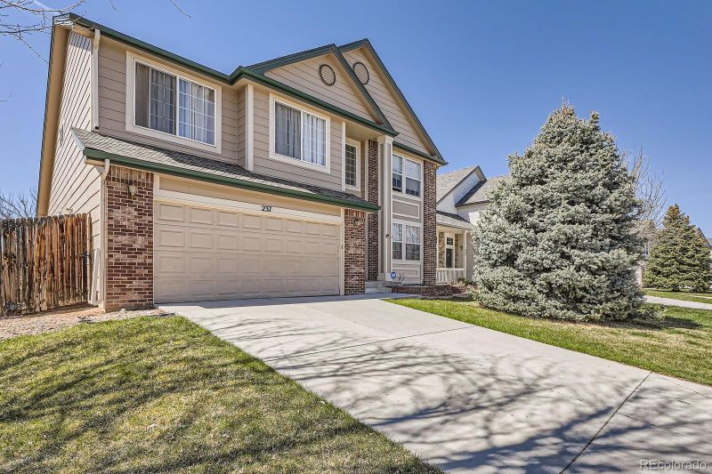 237 Cherry St, Castle Rock, CO 80104