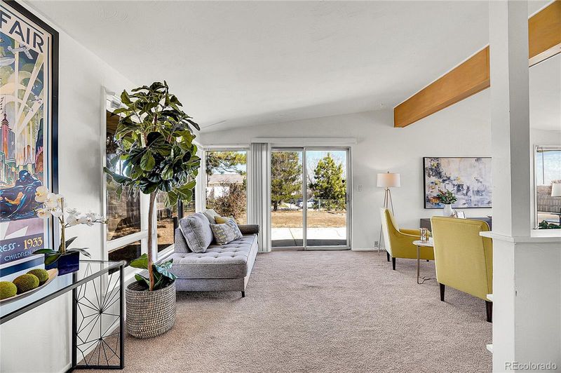 8005 Emerald Ln, Broomfield, CO 80020
