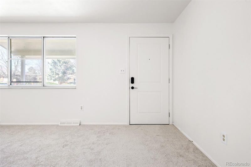 10868 W Marlowe Ave, Littleton, CO 80127