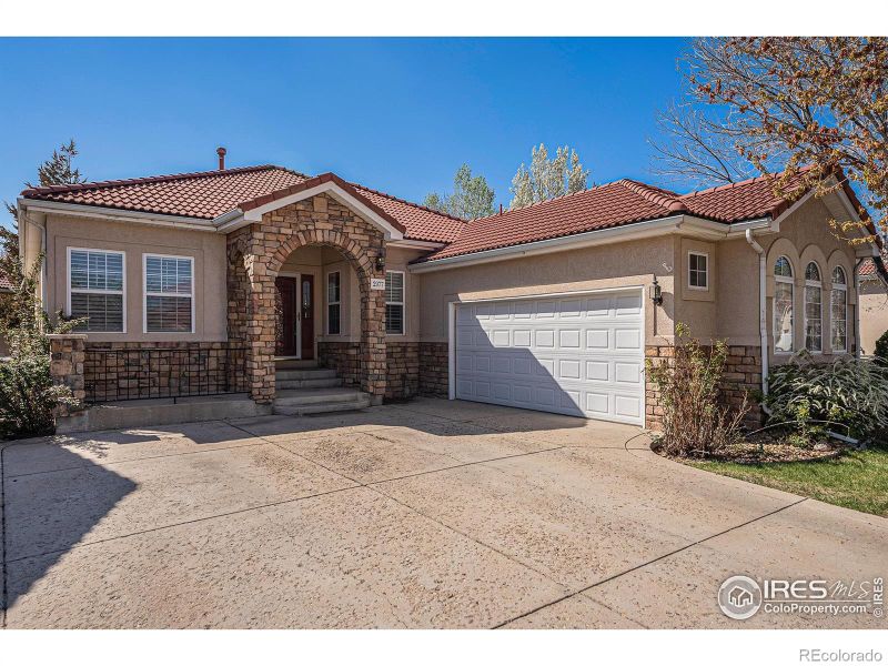 2977 Dunes Ct, Longmont, CO 80503