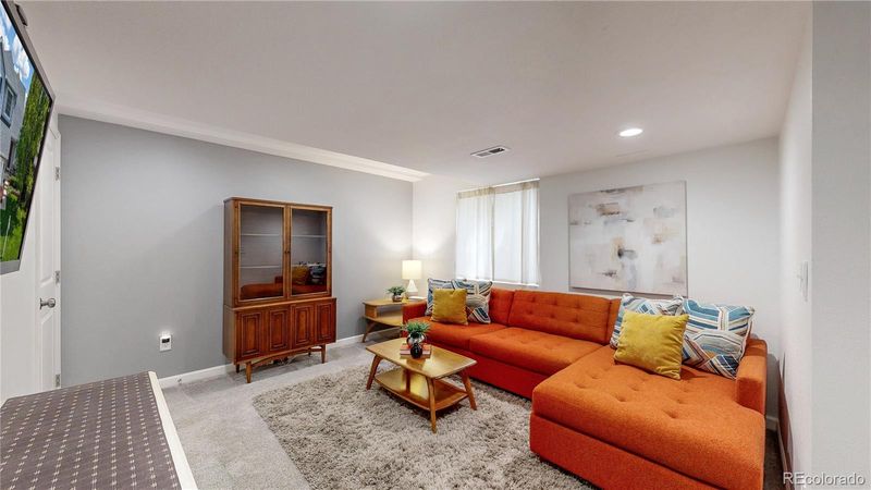 13464 Vine St, Thornton, CO 80241