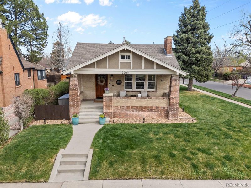 2900 Clermont St, Denver, CO 80207