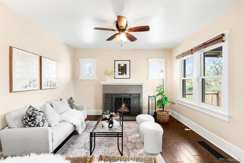 3123 N Elizabeth St, Denver, CO 80205