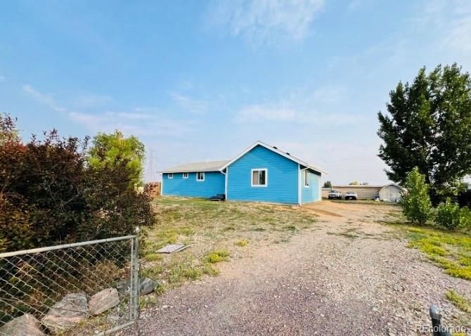329 Lilac Dr, Brighton, CO 80603