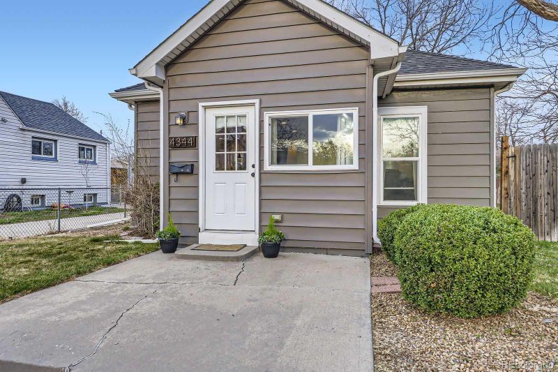 4344 Chase St, Denver, CO 80212