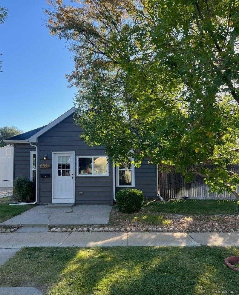 4344 Chase St, Denver, CO 80212