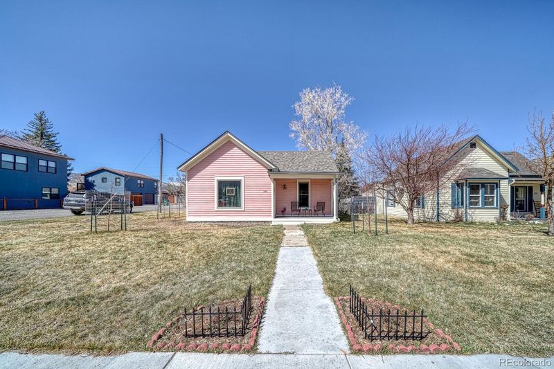 246 Palmer St, Salida, CO 81201